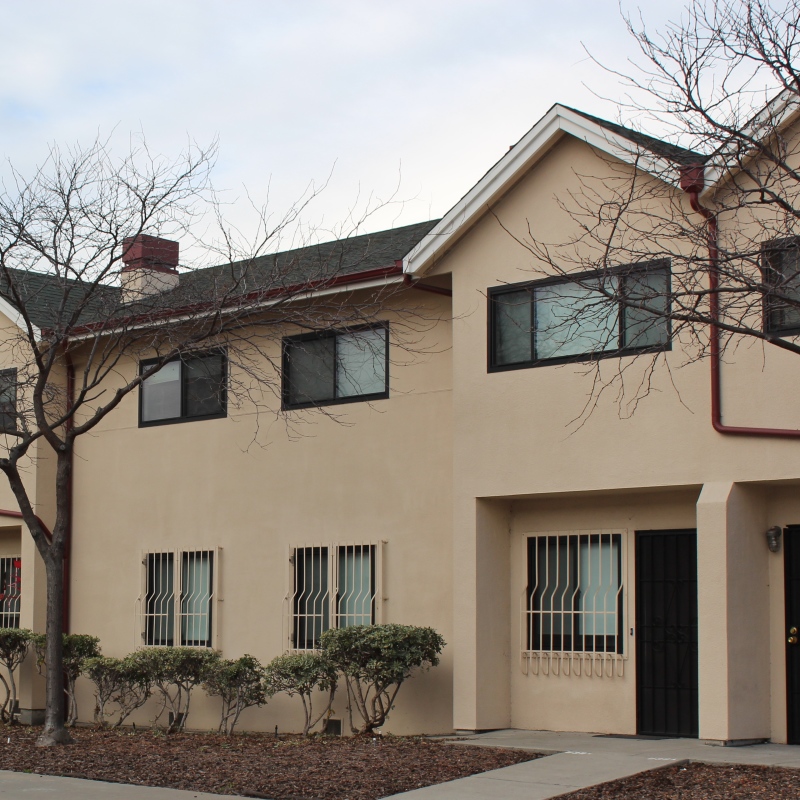 Glen Oaks Apartments American Windows Center Inc